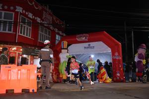 BIB: 4517
                            <button type="button" onclick="openModal(26224527)" class="btn btn-primary btn-sm float-right btn-popup" data-toggle="modal" data-target=".modal-high-quality">
                        <i class="fas fa-shopping-cart"></i> Add to Cart
                    </button>
                                            <button type="button" onclick="isThisMe(26224527, true)" class="btn btn-success btn-sm float-right btn-popup btn-isme hidden" data-toggle="tooltip" data-placement="bottom" title="นี่คือรูปของคุณใช่ไหม คลิกที่นี่เพื่อเอาเข้าอัลบั้ม">
                        <i class="fas fa-plus"></i> Add to album
                    </button>
                    <button type="button" onclick="isThisMe(26224527, false)" class="btn btn-warning btn-sm float-right btn-popup btn-isnotme hidden">
                        <i class="fas fa-ban"></i> Remove from album
                    </button>